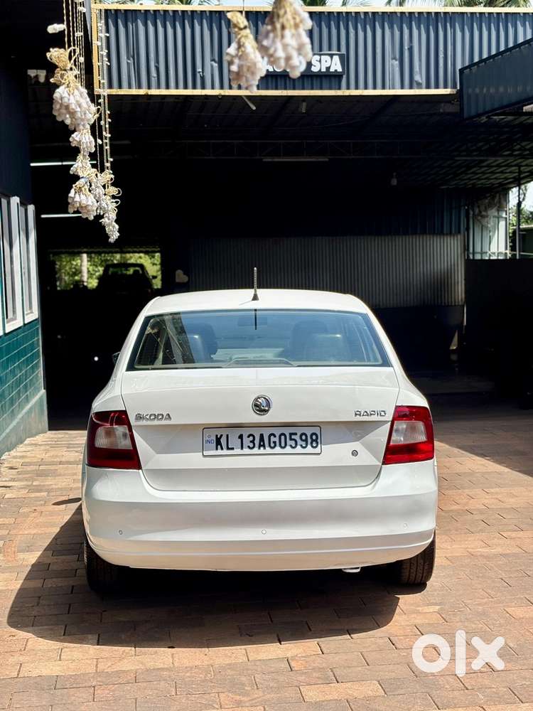 Skoda Rapid Tsi 2015