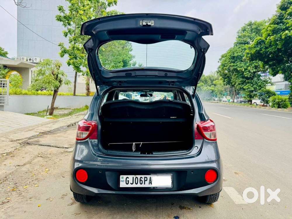 Hyundai Grand I10 Sportz (o) 1.2 At Vtvt, 2019, Petrol
