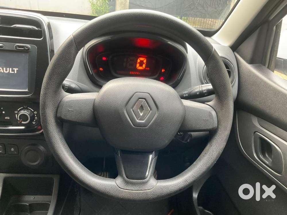 Renault Kwid 1.0 Rxl 2017 Petrol 38000 Km Driven Well Maintained.