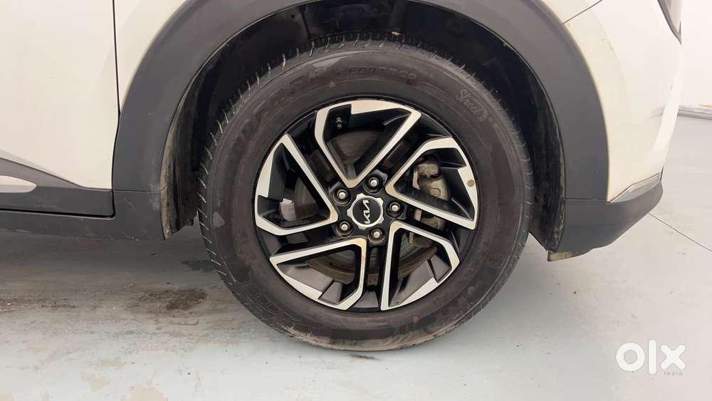 Kia Carens 1.5 Luxury Plus Diesel At 6 Str, 2022, Diesel