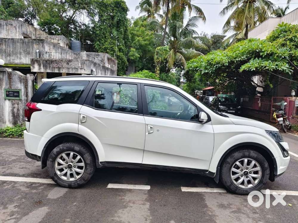 Mahindra Xuv500 W9 2wd, 2018, Diesel