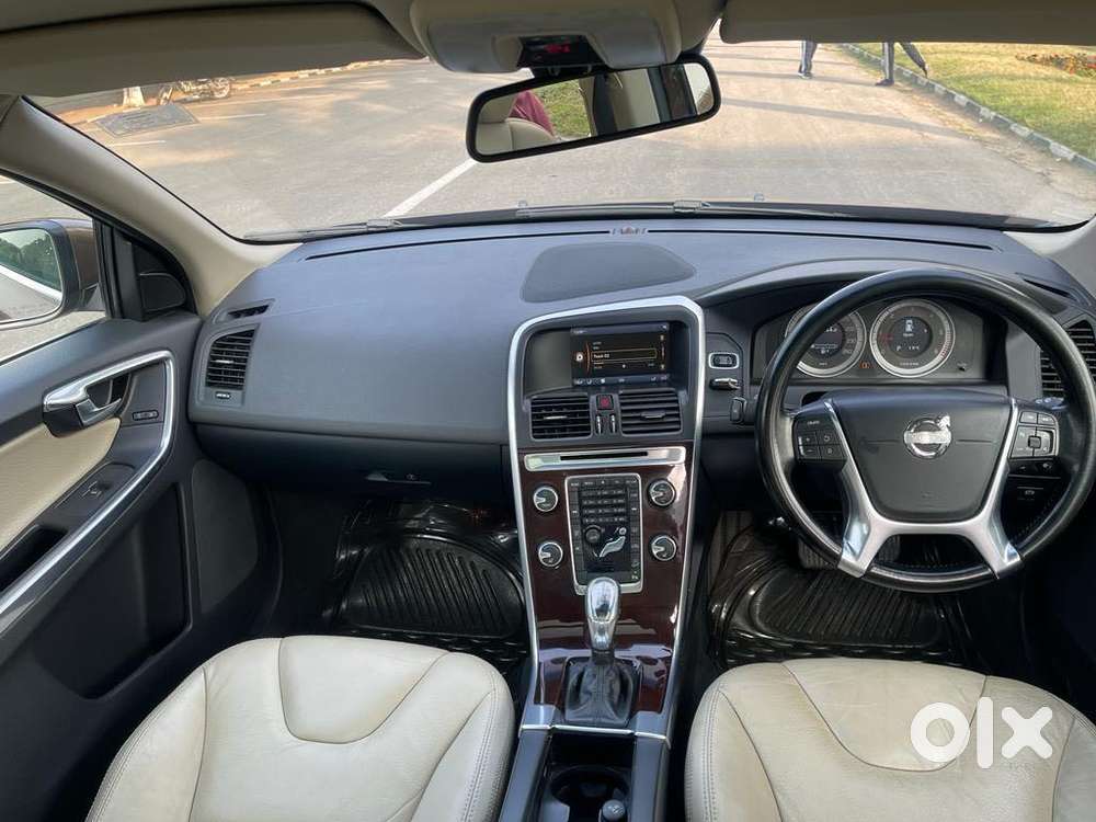 Volvo Xc60 D5 Awd Automatic, 2013, Diesel