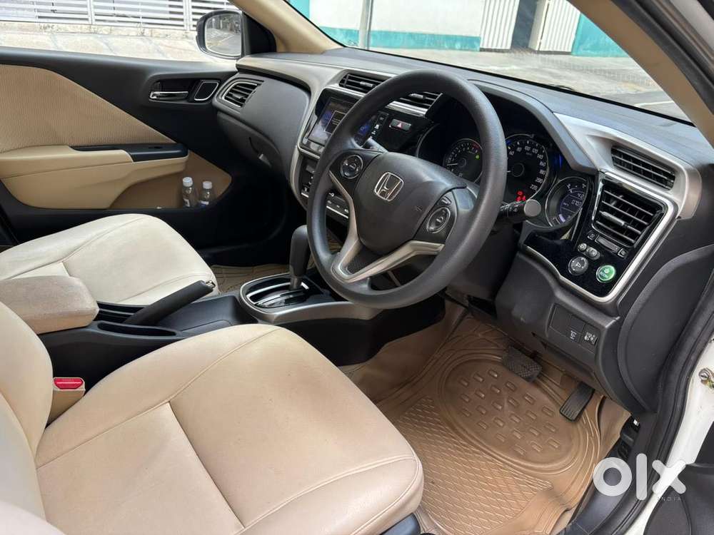 Honda City I-vtec Cvt V, 2017, Petrol