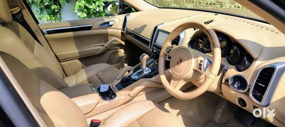 Porsche Cayenne 2014 Diesel 76000 Km Driven
