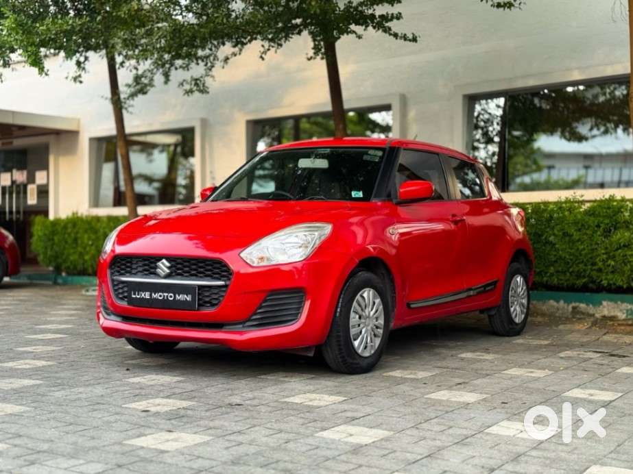 Maruti Suzuki Swift 1.2 Lxi (o), 2020, Petrol