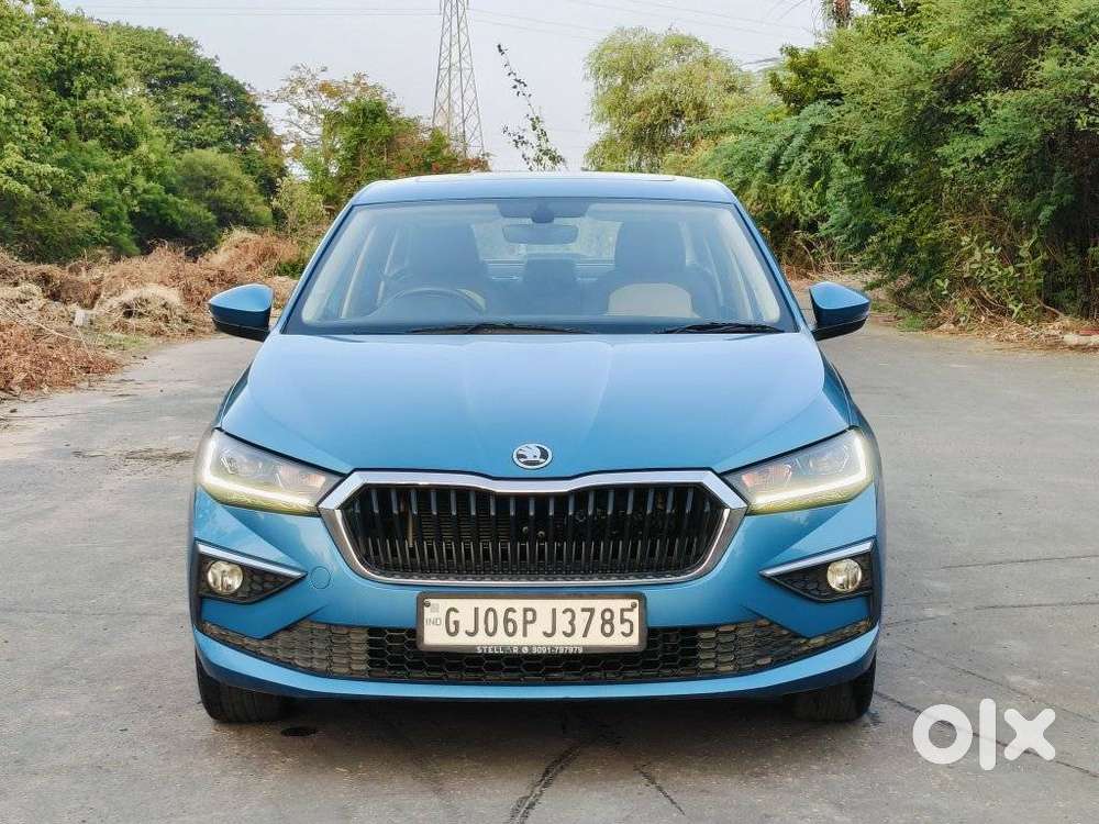 Skoda Slavia Style 1.0l Tsi Mt, 2022, Petrol