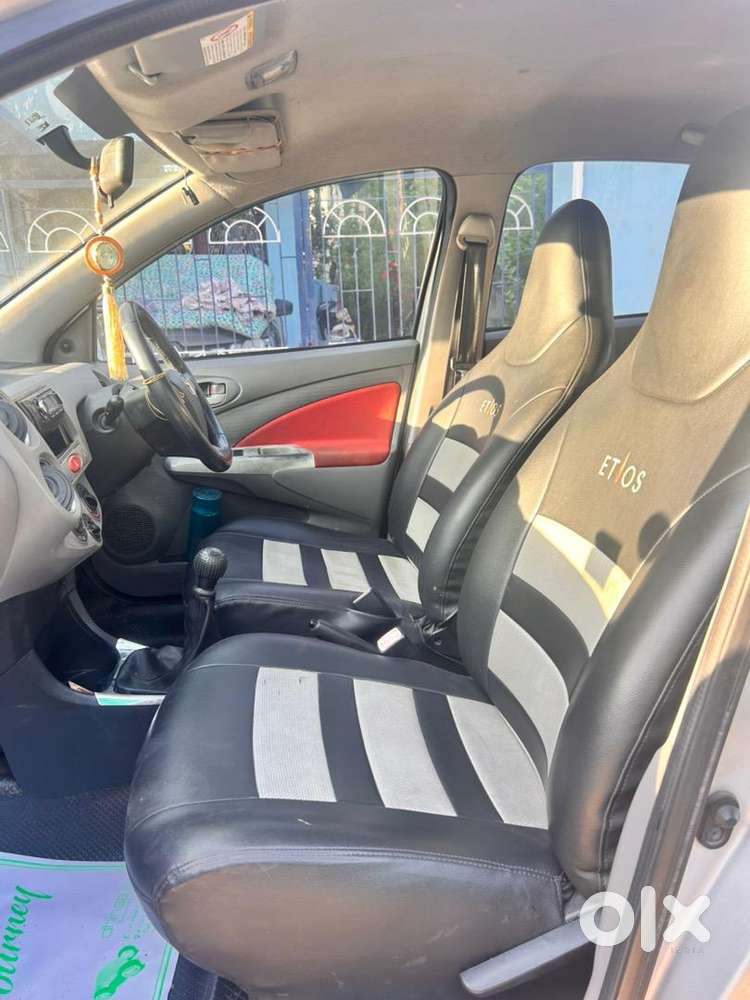 Toyota Etios 2012 Petrol 88000 Km Driven