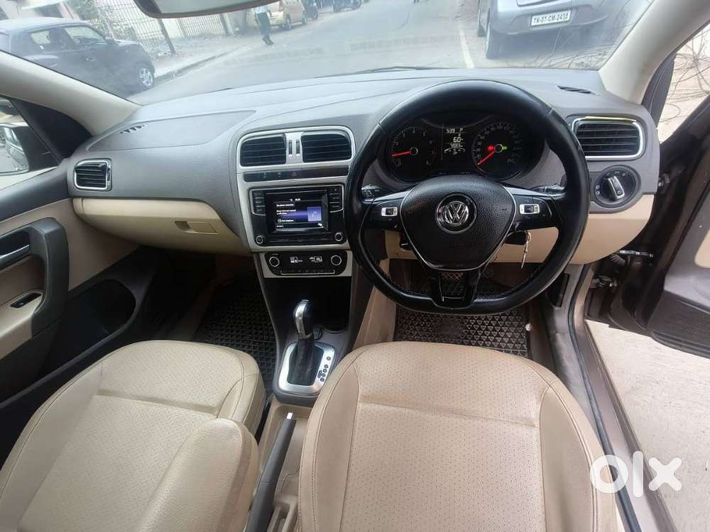 Volkswagen Vento 1.2 Tsi Highline Plus At, 2016, Petrol