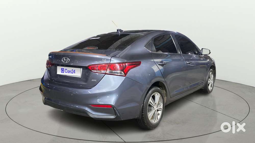 Hyundai Verna 1.6 Vtvt Sx, 2018, Petrol
