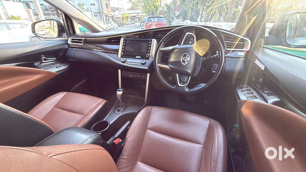 Toyota Innova Crysta 2022 Diesel Well Maintained