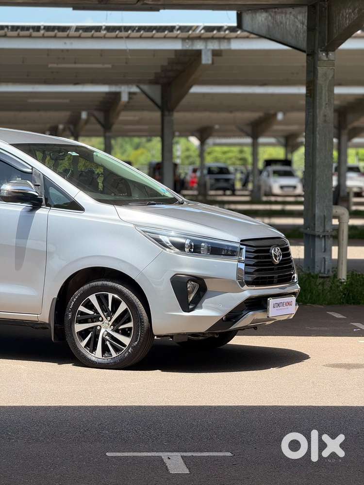 Toyota Innova Crysta 2020