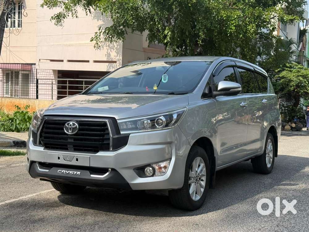 Toyota Innova Crysta 2.4 V, 2016, Diesel
