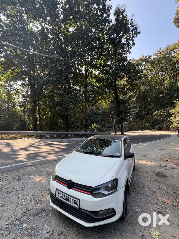 Volkswagen Polo 2016 Petrol 123000 Km Driven