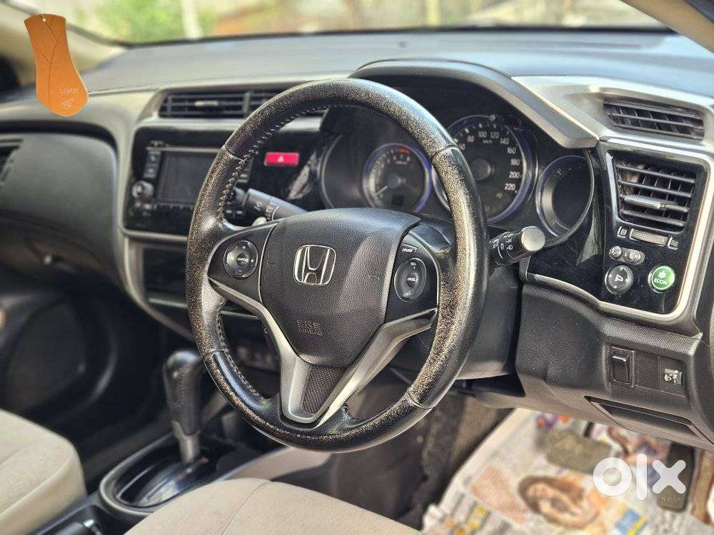 Honda City V At Sunroof, 2015, Petrol