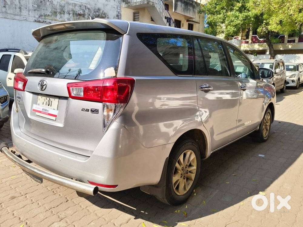 Toyota Innova Crysta 2.8z Automatic, 2017, Diesel