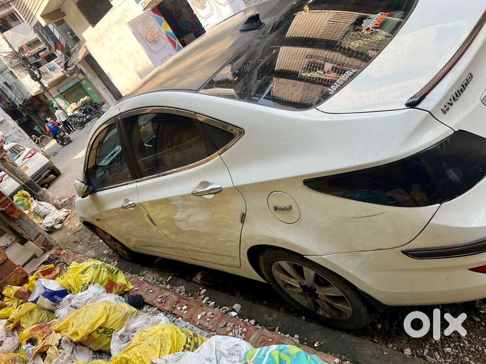 Hyundai Fluidic Verna 2013