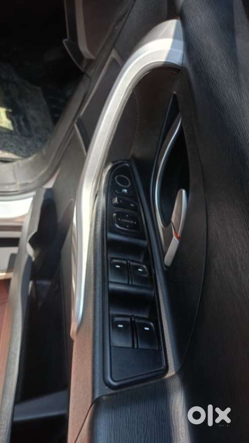 Mahindra Xuv500 W7, 2019, Diesel