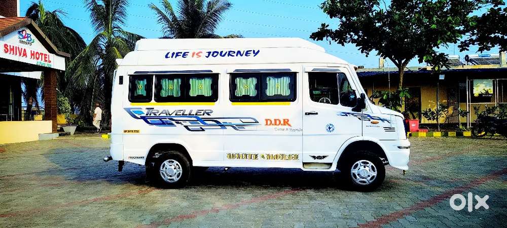 Force Motors Trax 2013