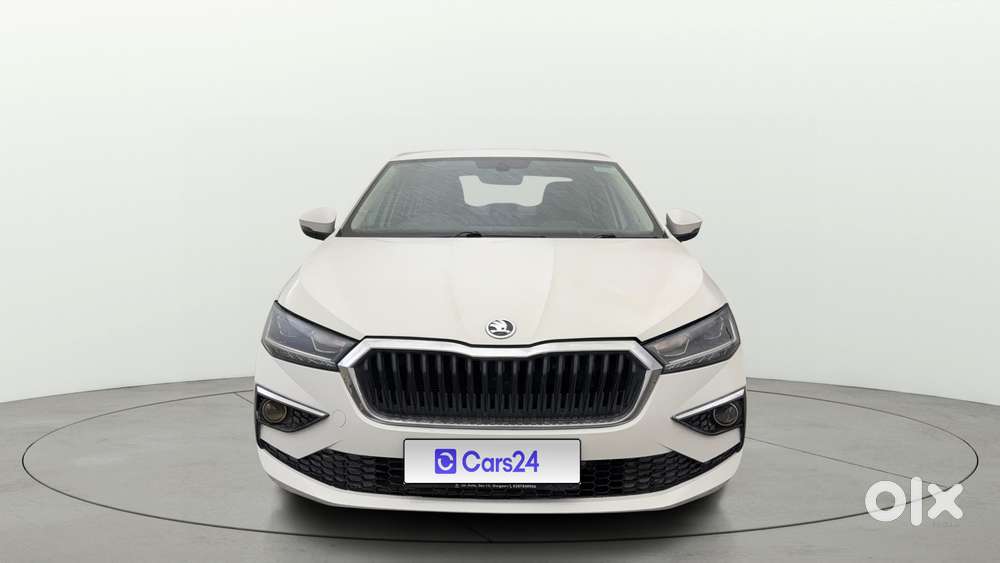 Skoda Slavia Style 1.0l Tsi Mt, 2024, Petrol