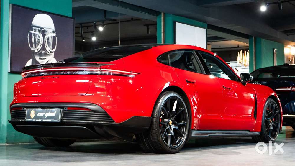Porsche Taycan Gts, 2023, Electric