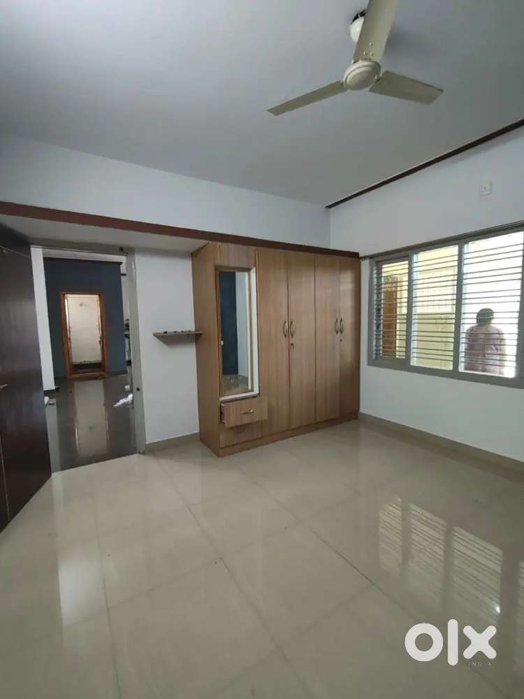 4 bhk house for lease  in vijayanagar 4 th stage