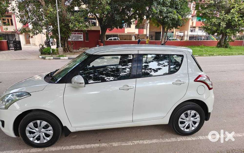Maruti Suzuki Swift Vdi, 2013, Petrol