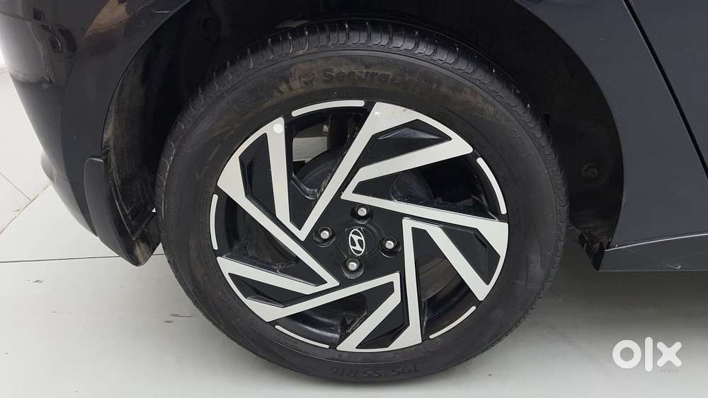 Hyundai New I20 1.2 Asta (o) Mt, 2025, Petrol