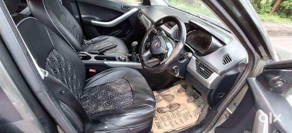Tata Nexon 1.5 Revotorq Xm (s), 2021, Diesel