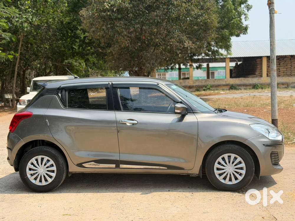 Maruti Suzuki Swift Vxi + Manual, 2020, Petrol