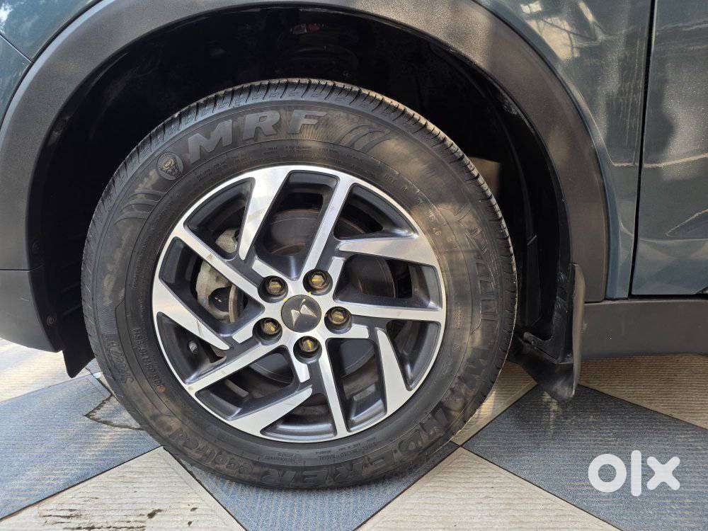 Mahindra Xuv300 W8 Option Diesel, 2022, Diesel
