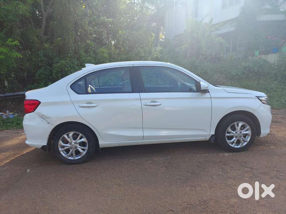 Honda Amaze 2nd Gen Vx, 2020, Petrol