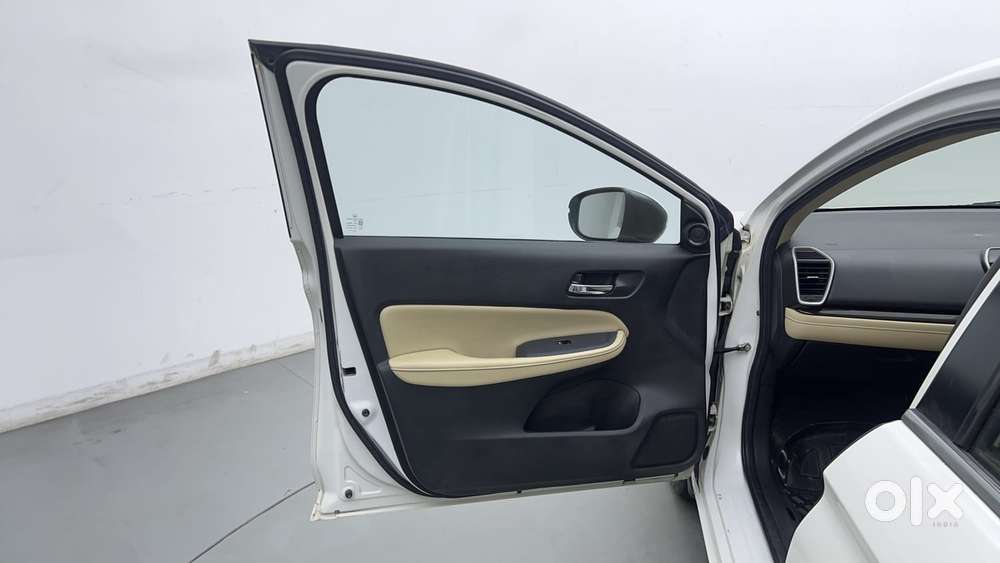 Honda City 1.5 Zx Cvt I-vtec, 2022, Petrol