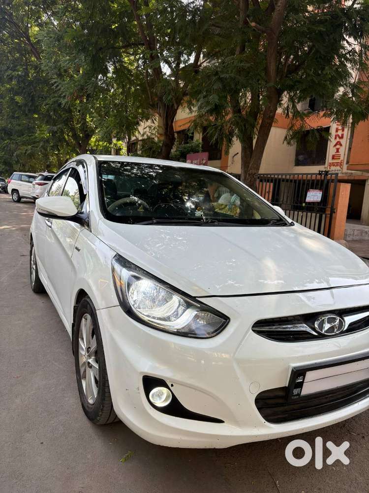 Hyundai Verna 2011 December Almost 2012 Petrol Cng