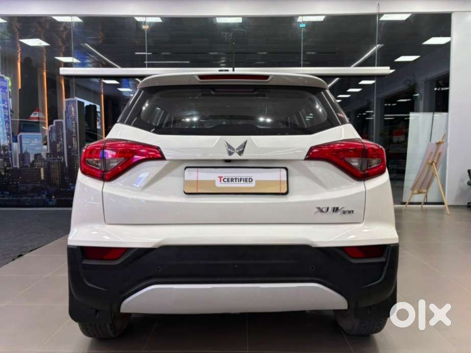 Mahindra Xuv300 W6, 2023, Petrol