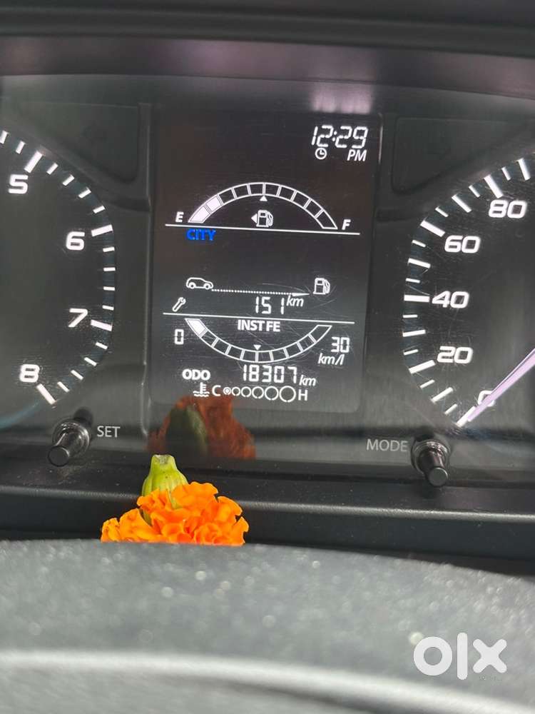 2023 Tata Punch Petrol Manual