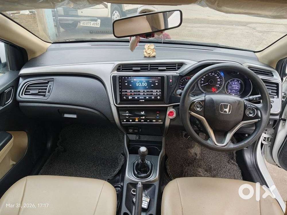 Honda City 1.5 V 5th Gen I-vtec Mt, 2019, Petrol