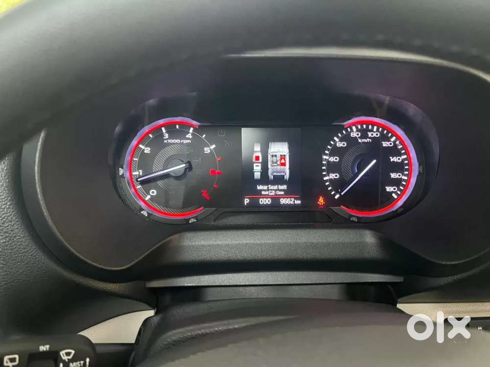 Mahindra Thar Roxx, 2025, Petrol