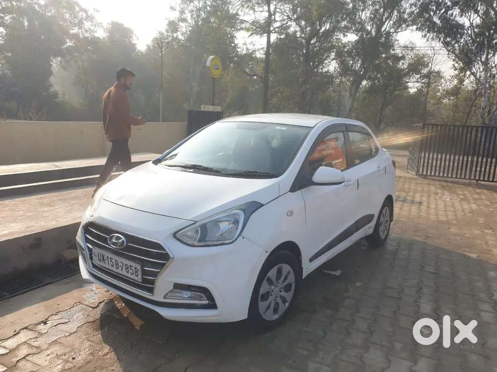 Hyundai Xcent Car