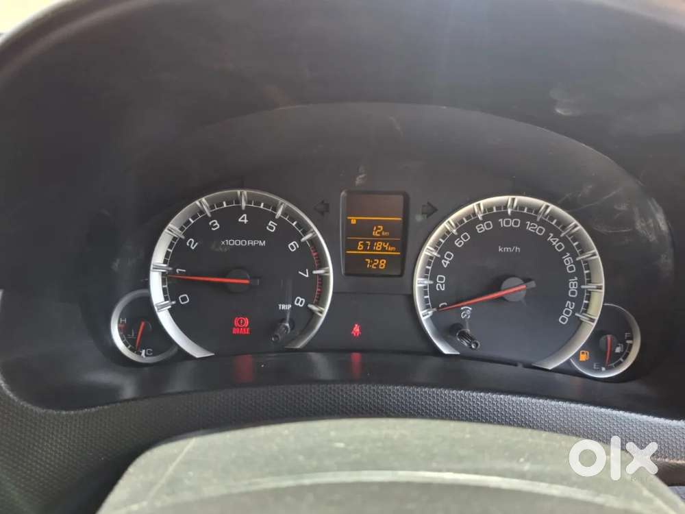 Maruti Suzuki Swift Vxi, 2014, Petrol