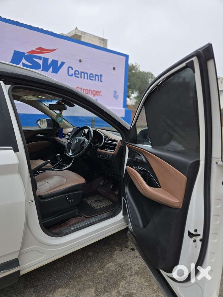 Mg Hector Plus Diesel 18kmpl Mileage