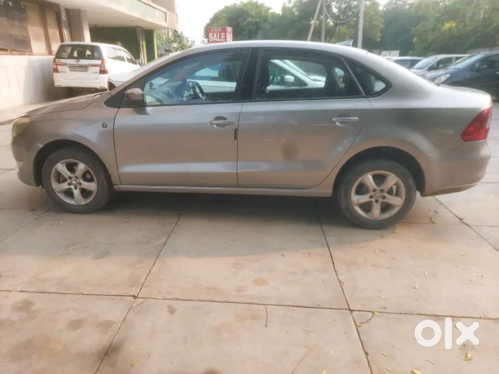 Skoda Rapid Elegance 2013 Diesel