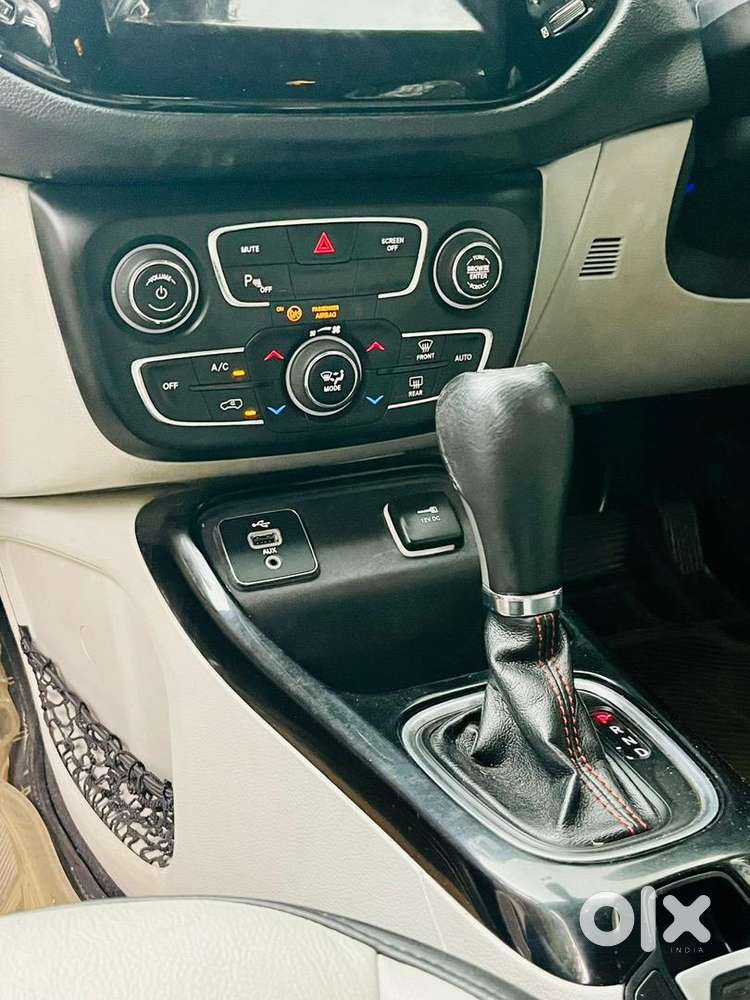 Jeep Compass 2018 Petrol Well Maintained