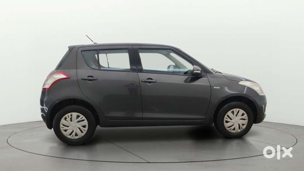 Maruti Suzuki Swift Vxi, 2016, Petrol