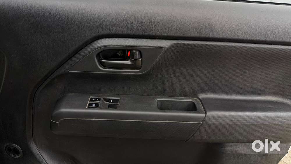 Maruti Suzuki Wagon R Cng Lxi Opt, 2022, Cng & Hybrids