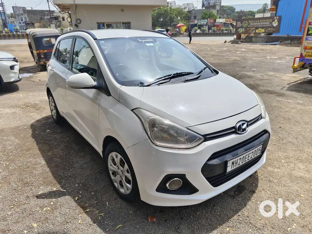 Hyundai Grand I10 Sportz 2017  Excellent Condition  Well Maintained