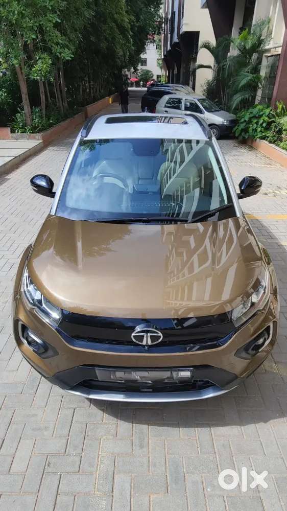 Tata Nexon 1.2  Xza Plus Automatic Premium Jet