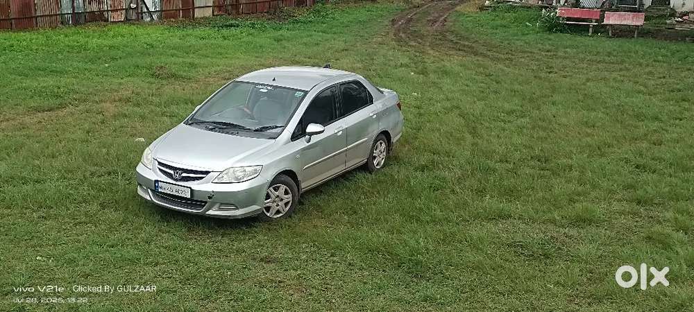 Honda City Zx 2006 Lpg 127313 Km Driven