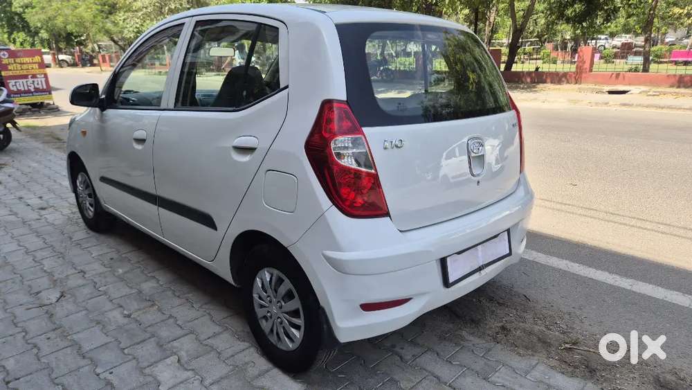 Hyundai I10 Sports All Original Jaipur No No Call Car 24