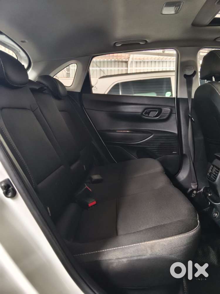 Hyundai Elite I20 Asta (o) 1.2 Mt, 2021, Petrol