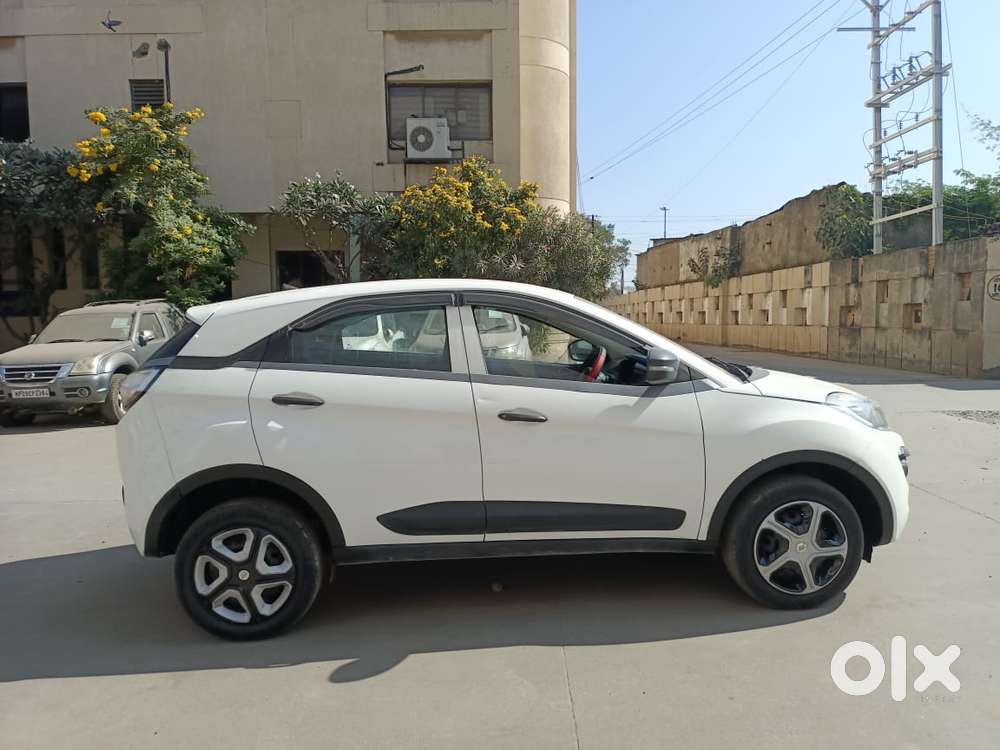 Tata Nexon 1.2 Revotron Xm, 2019, Diesel